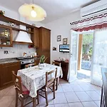Maggy's - Argonautivacanze Apartment